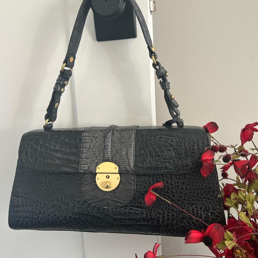 Brahmin Miriam Cooper Purse, Lockable w/Key.  Beautiful Charm, Navy.  Flawless